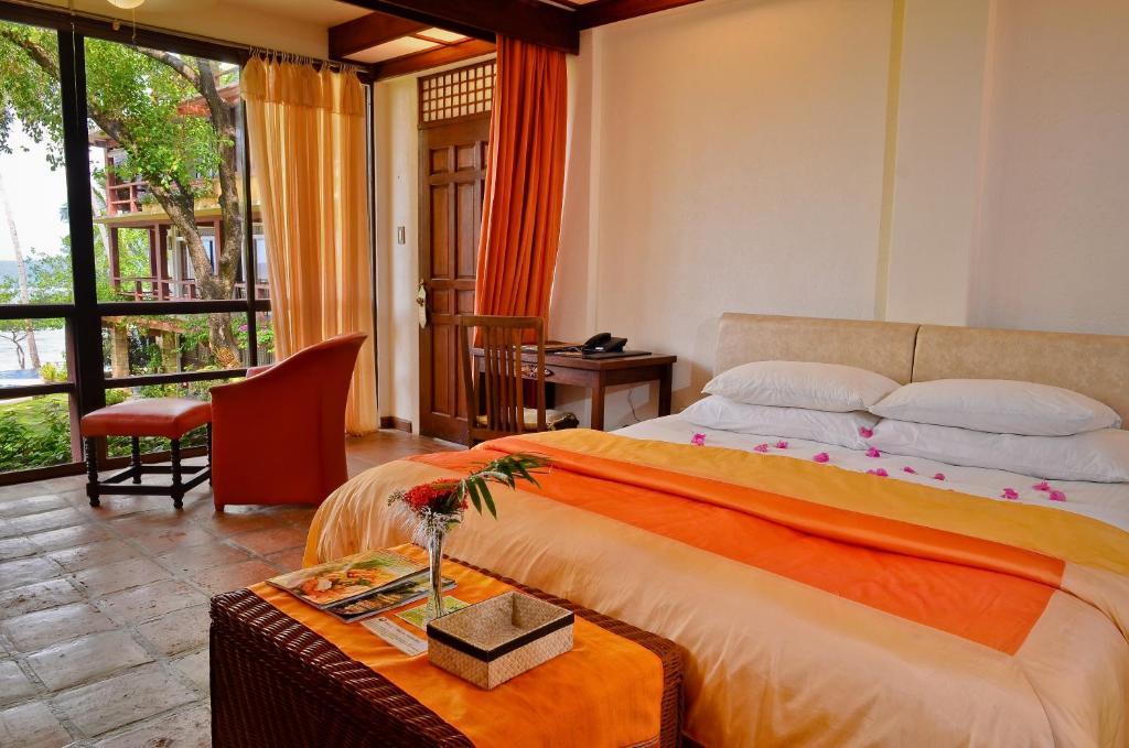 Punta Bulata White Beach Resort & Spa Cauayan  Ngoại thất bức ảnh